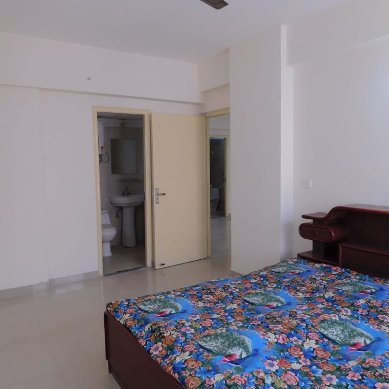 2 BHK + Pooja Room 850 Sq.Ft. Apartment in Charms Castle Phase II
