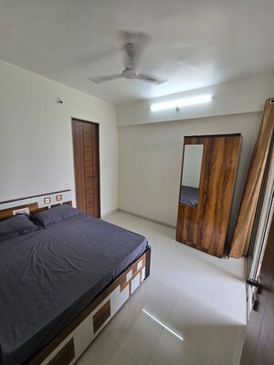 Bedroom in 3 BHK Apartment at Shakti Calista, Ghansoli – for Rent