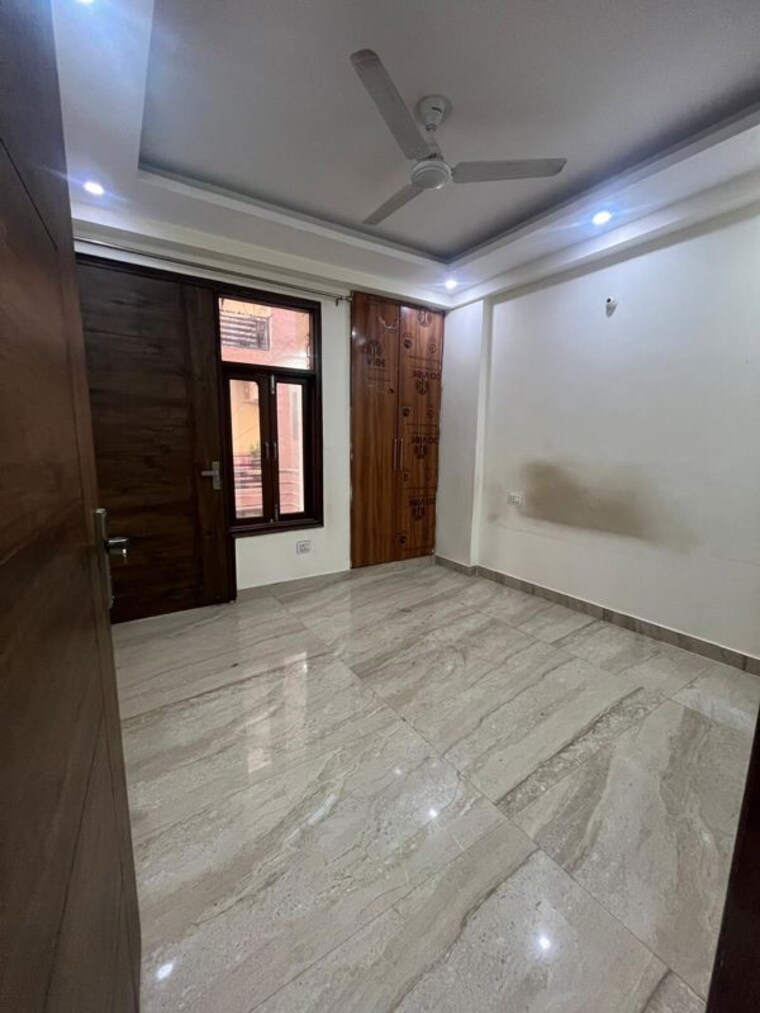Room, chattarpur 2 Bedroom 85 Sq.Yd. Builder Floor In Chattarpur Delhi 10199938