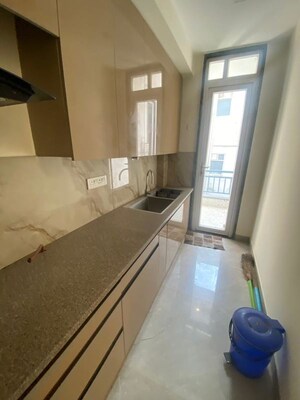 Building Lobby in 3 BHK Builder Floor at Sector 47 – for Rent