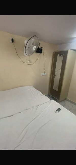 Bedroom in 1 RK Independent House at Safed Pul – for Rent