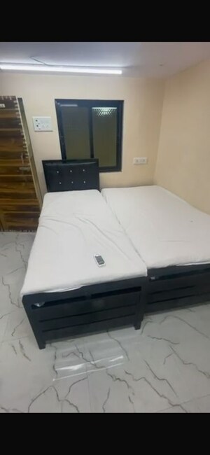 Bedroom in 1 RK Independent House at Safed Pul – for Rent