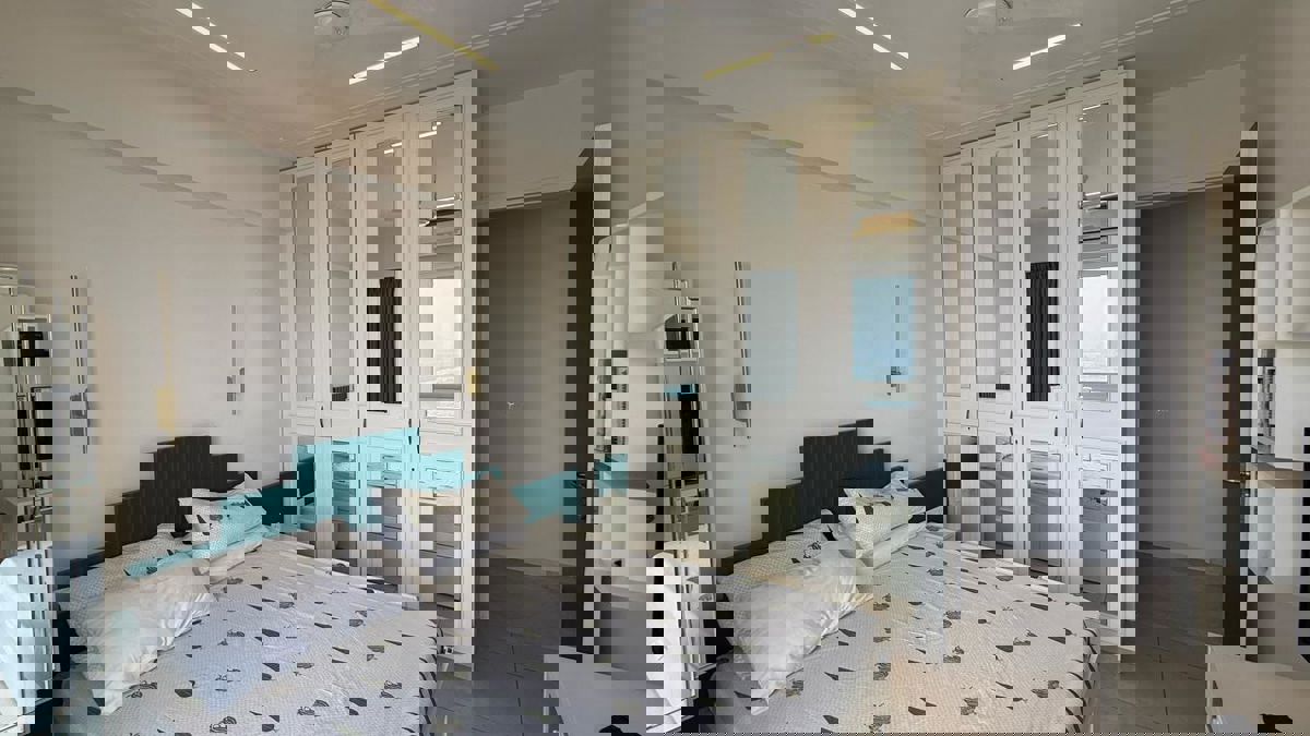 2 BHK 1100 Sq.Ft. Apartment in L&T Crescent Bay T2