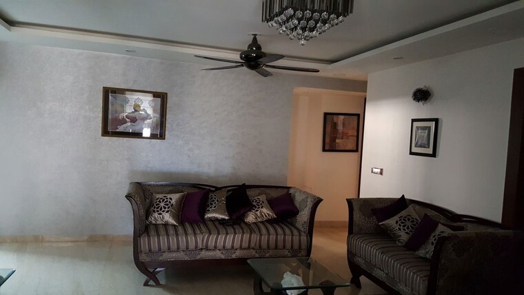 Living Room, ardee-mall 5 Bedroom 300 Sq.Yd. Builder Floor In Sector 52 Gurgaon 10199976