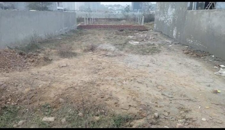 undefined, saini  450 Sq.Mt. Plot In Saini Greater Noida 10199997