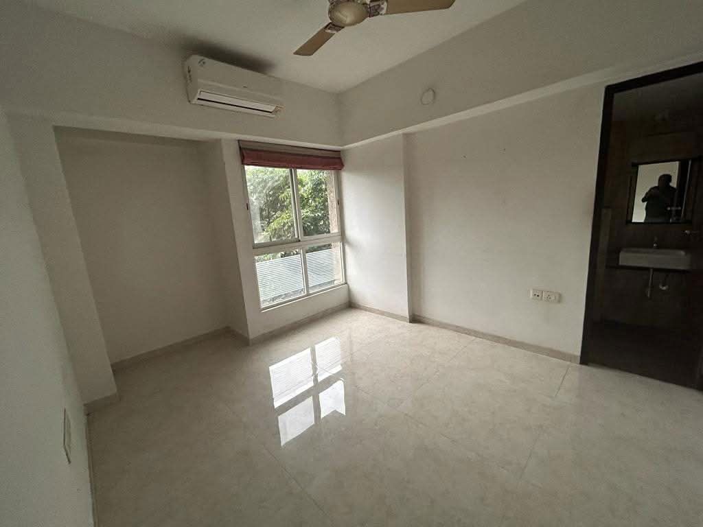 2 BHK + Pooja Room Apartment For Rent in Lodha Amara