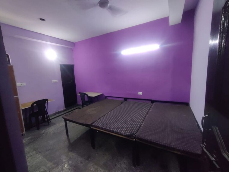 Room, beta ii greater noida 2 Bedroom 100 Sq.Mt. Independent House In Beta Ii Greater Noida Greater Noida 10200000