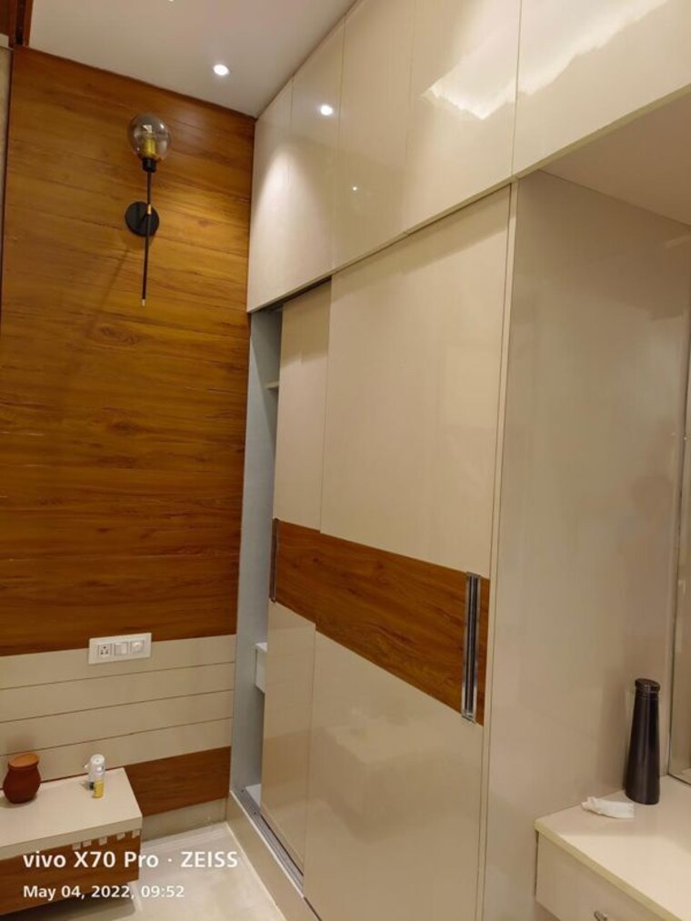 Room, bollywood-esencia 3 Bedroom 2250 Sq.Ft. Builder Floor In Ghazipur Zirakpur 10194166