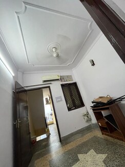 1 BHK Builder Floor For Rent in Malviya Nagar