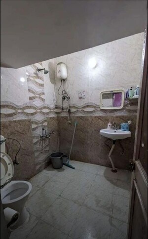Bathroom in 2.5 BHK Independent House at Delta Ii Greater Noida – for Sale