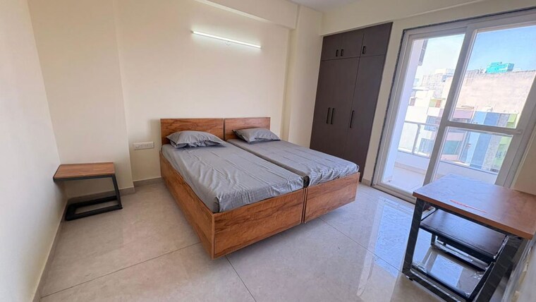 Bedroom, ardee-city Studio 450 Sq.Ft. Apartment In Sector 52 Gurgaon 10200021