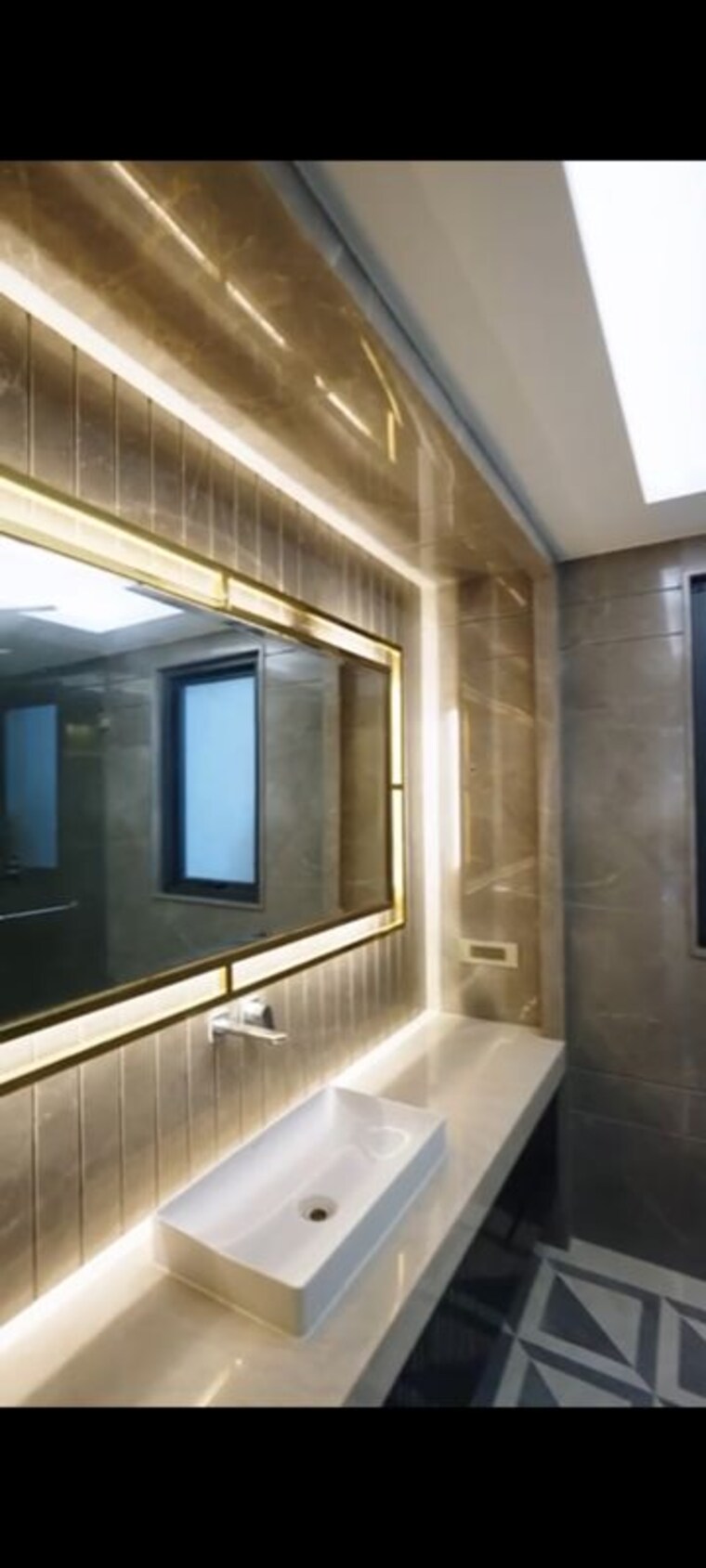 Other, hauz khas enclave 4 Bedroom 1000 Sq.Yd. Builder Floor In Hauz Khas Enclave Delhi 10200024