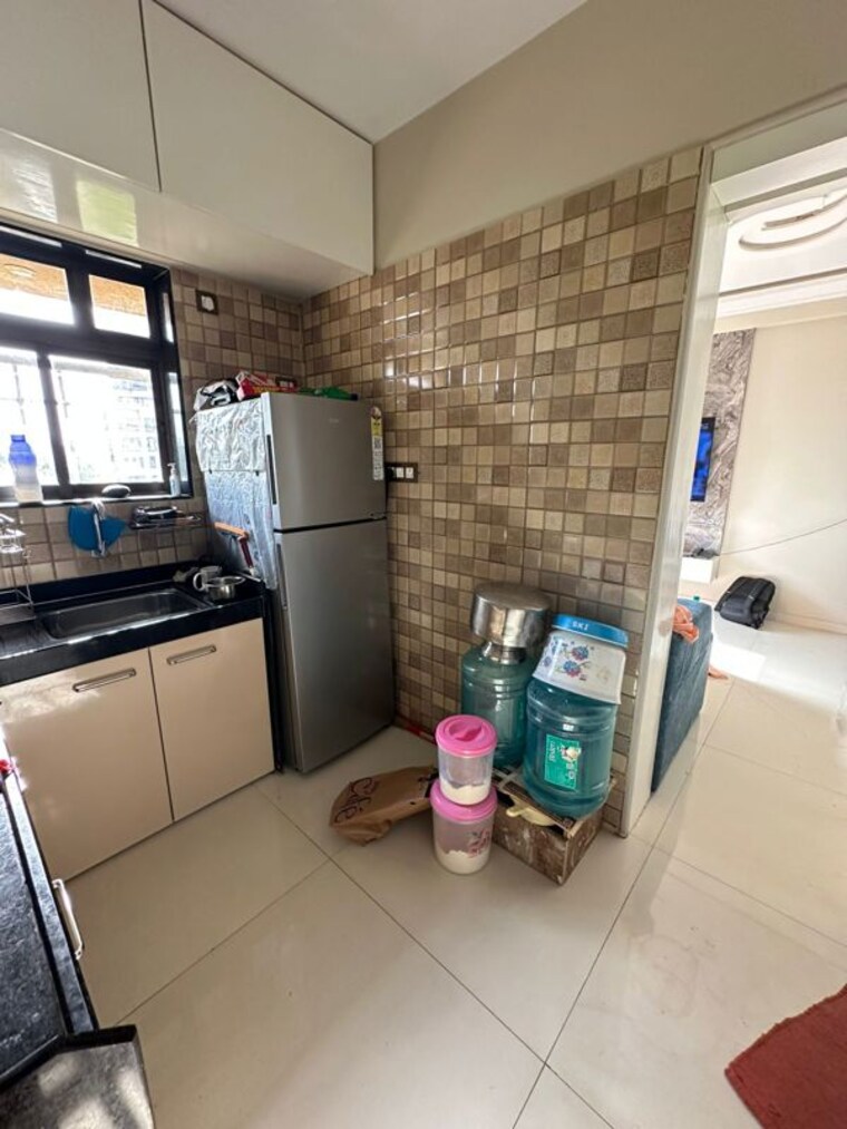  Parking, gundavali 1 Bedroom 450 Sq.Ft. Apartment In Gundavali Mumbai 10200018
