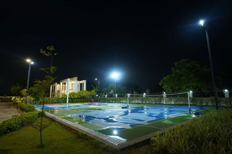 Swimming Pool, crest-golf-ridge-tower 3 Bedroom 2230 Sq.Ft. Apartment In Amar Shaheed Path Lucknow 10200037