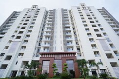 3 BHK + Servant Room Apartment For Sale in Crest Golf Ridge Tower