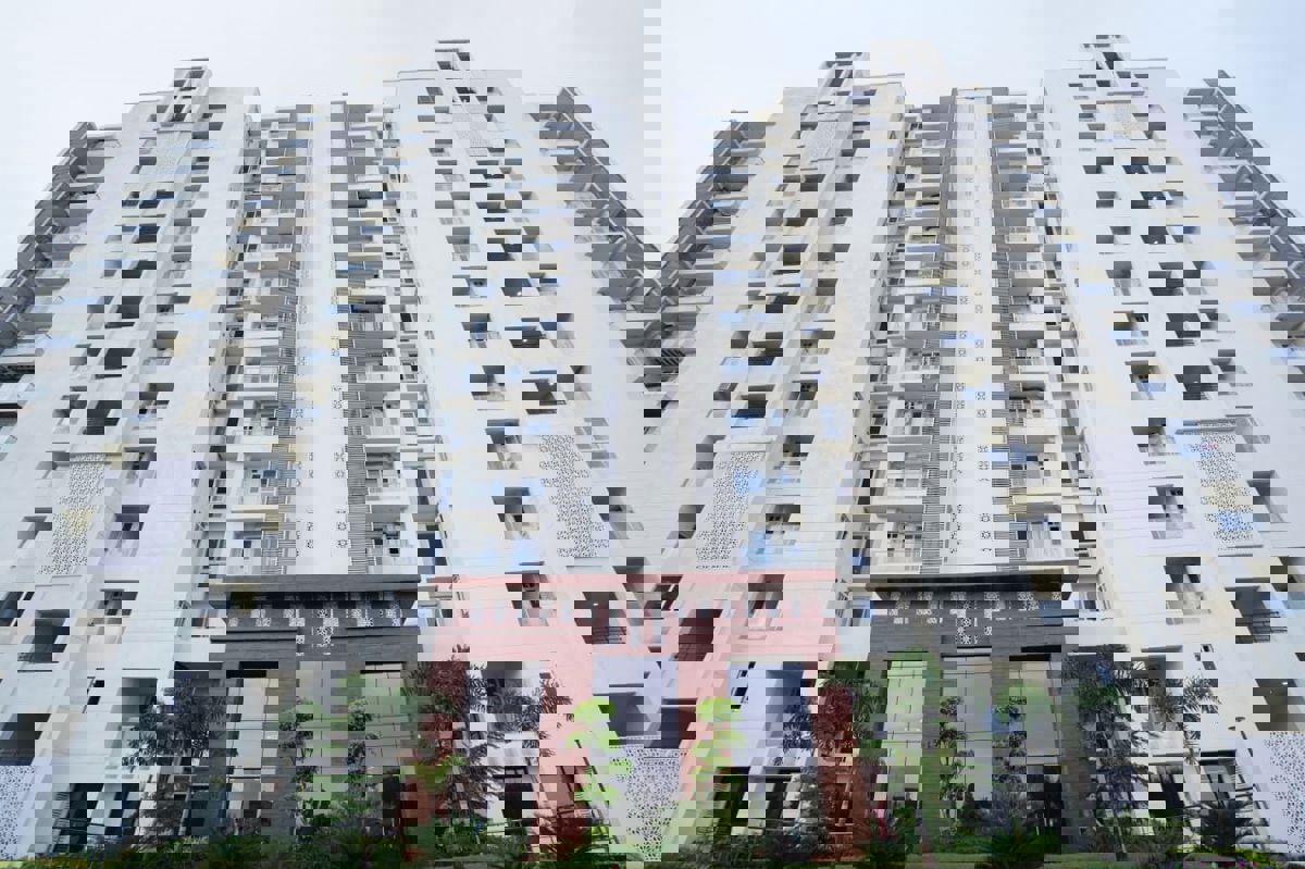 3 BHK + Servant Room 2290 Sq.Ft. Apartment in Crest Golf Ridge Tower