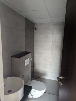 Bathroom in 1 BHK Apartment at Mahindra Alcove, Chandivali – for Rent