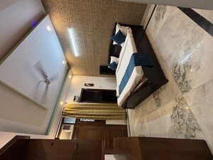 Living Room in 3 BHK Builder Floor at Malviya Nagar – for Rent