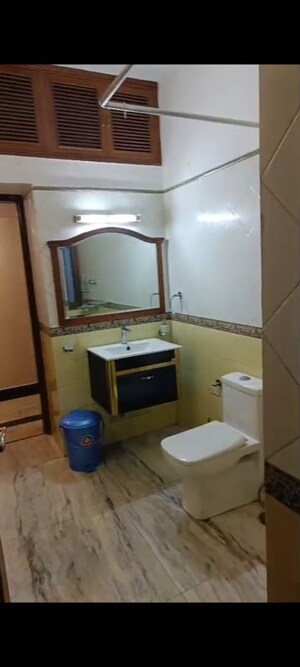 Furnished Amenities in 2 BHK Builder Floor at Greater Kailash I – for Rent