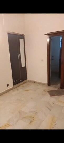 3 BHK + Extra Room Builder Floor For Rent in Greater Kailash I