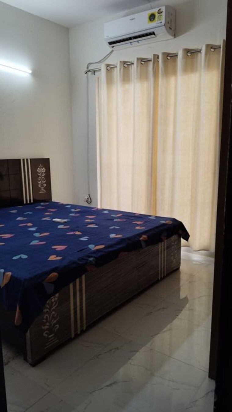 Bedroom, new colony 2 Bedroom 160 Sq.Yd. Builder Floor In New Colony Gurgaon 10200077