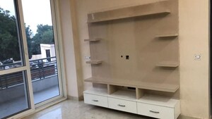 Furnished Amenities in 2 BHK Builder Floor at Sector 9 – for Rent