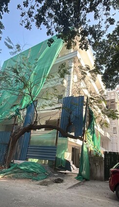 4 BHK + Pooja Room,Servant Room,Study Room,Extra Room Builder Floor For Sale in Vasant Vihar