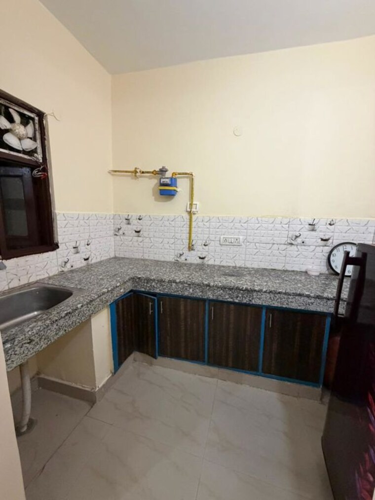 Kitchen, saket 1 Bedroom 500 Sq.Ft. Apartment In Saket Delhi 10200110