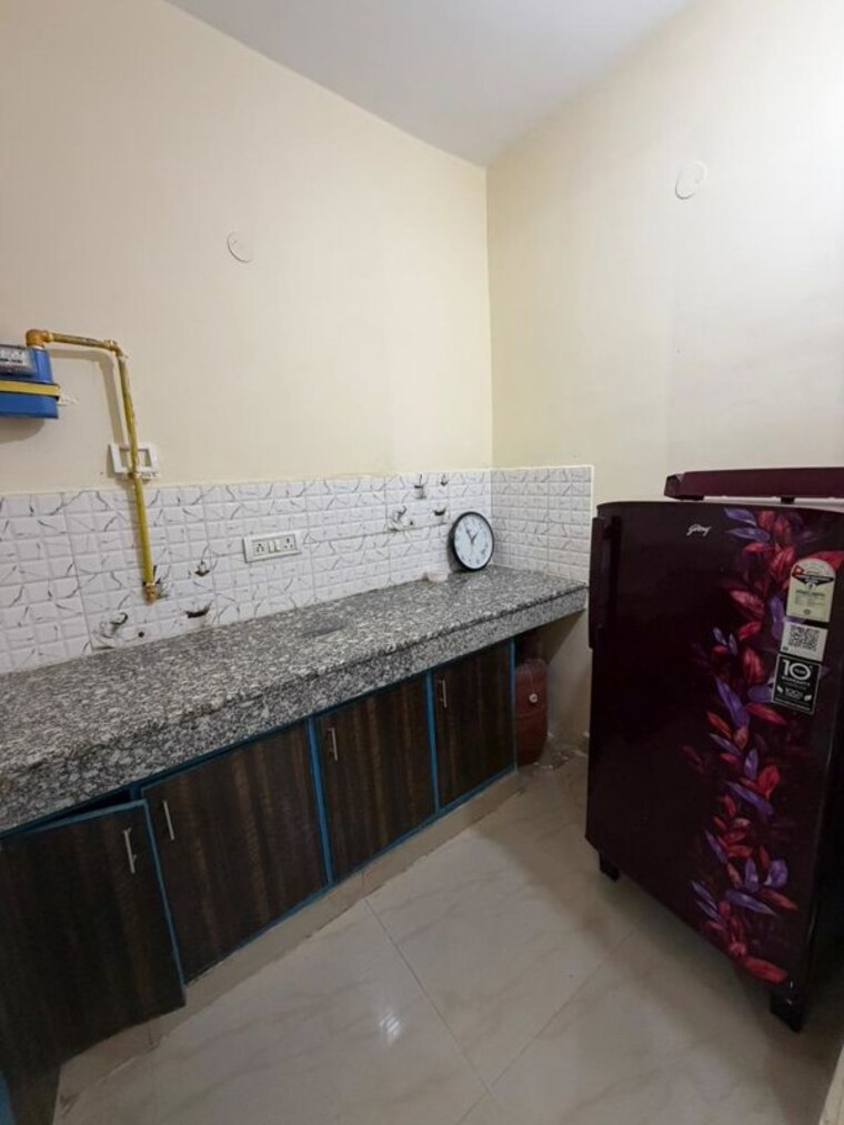Kitchen, saket 1 Bedroom 500 Sq.Ft. Apartment In Saket Delhi 10200110