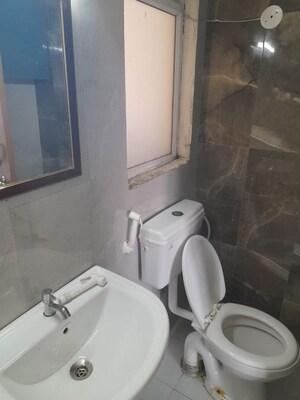 Bathroom in 2 BHK Builder Floor at Sector 4 – for Rent