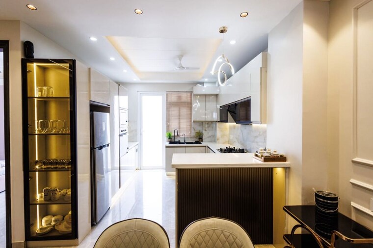 Kitchen, sector 4 2 Bedroom 175 Sq.Yd. Builder Floor In Sector 4 Gurgaon 10200094