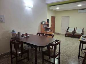 Dining area in 3 BHK Apartment at High Point Apartments, Palace Road – for Sale