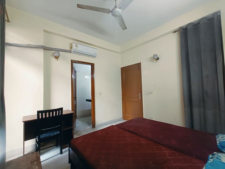 Room, greater kailash ii Pg For Girls In Greater Kailash ii 10195021