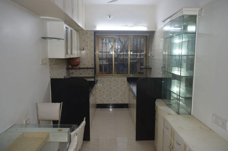 Kitchen, man-shanti-sadan 3 Bedroom 950 Sq.Ft. Apartment In Bandra West Mumbai 10200157