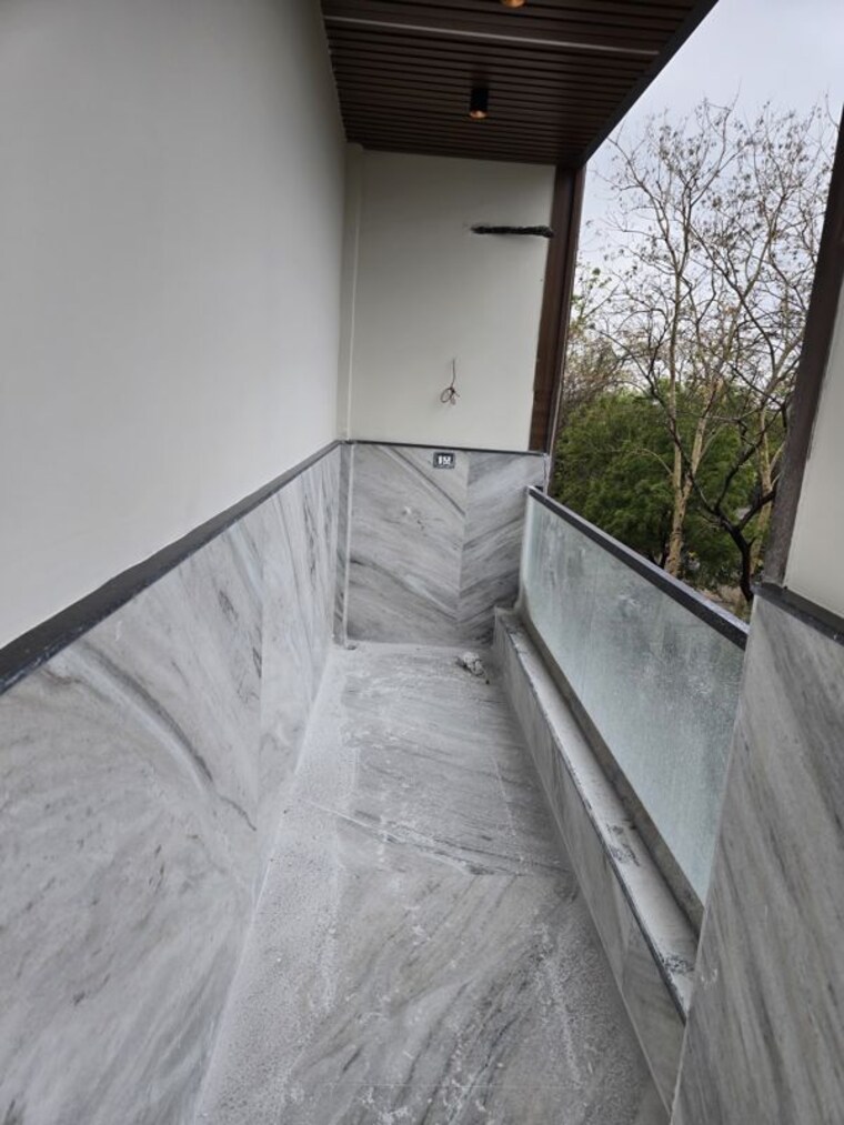 Balcony, sector 37 greater noida 2 Bedroom 126 Sq.Mt. Independent House In Sector 37 Greater Noida Greater Noida 10200162