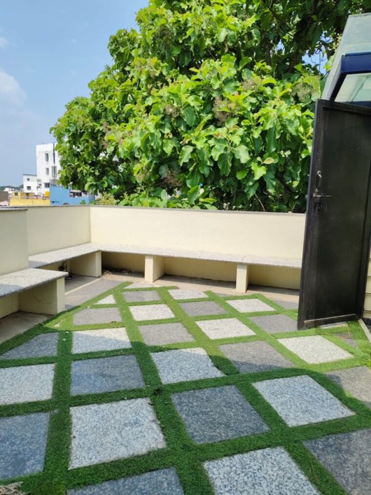 Balcony, halasuru 1 Bedroom 550 Sq.Ft. Builder Floor In Halasuru Bangalore 10200174
