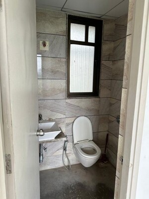 Bathroom in 1.5 BHK Apartment at Vaishnodevi Circle – for Rent