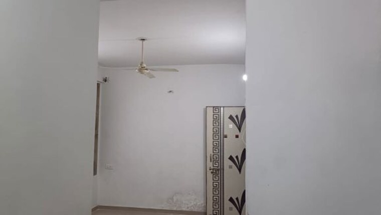 Other, vaishnodevi circle 1.5 Bedroom 891 Sq.Ft. Apartment In Vaishnodevi Circle Ahmedabad 10151086