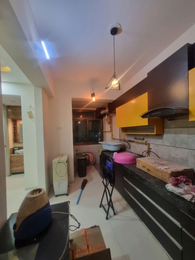 Kitchen, vaishnodevi circle 1.5 Bedroom 965 Sq.Ft. Apartment In Vaishnodevi Circle Ahmedabad 10138821