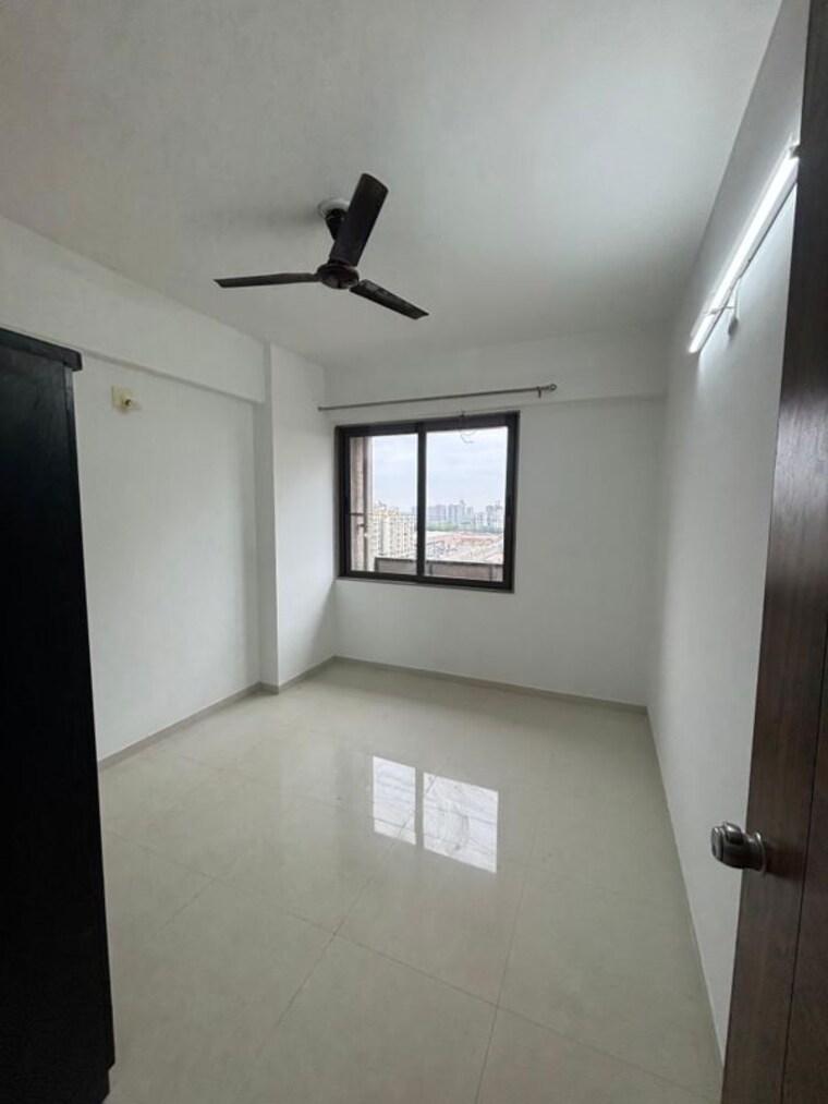 Room, zundal 2 Bedroom 120 Sq.Ft. Apartment In Zundal Ahmedabad 10162736