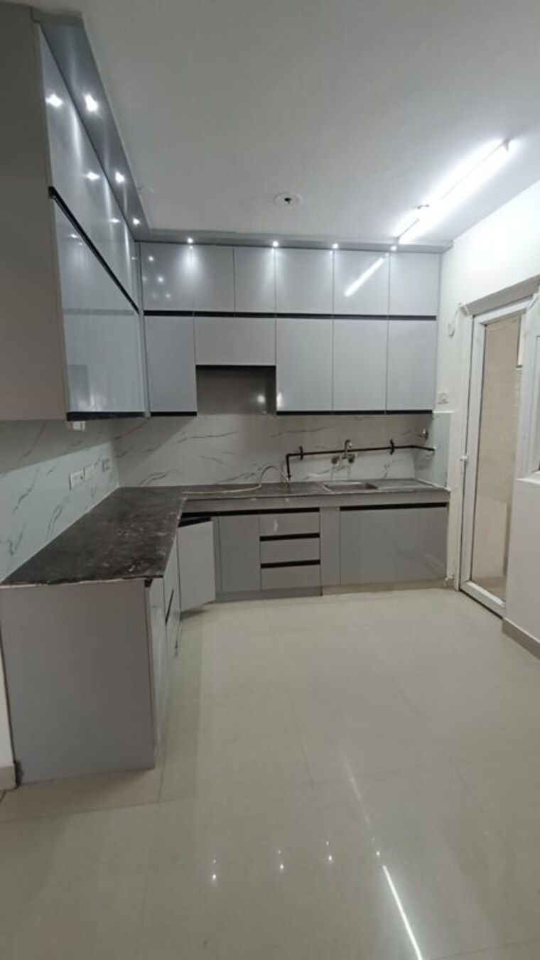 Kitchen, sethi-max-royal 3 Bedroom 1440 Sq.Ft. Apartment In Sector 76 Noida 10200190