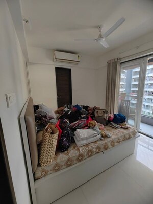 Bedroom in 3 BHK Apartment at Clover Classic, Koregaon Park – for Rent