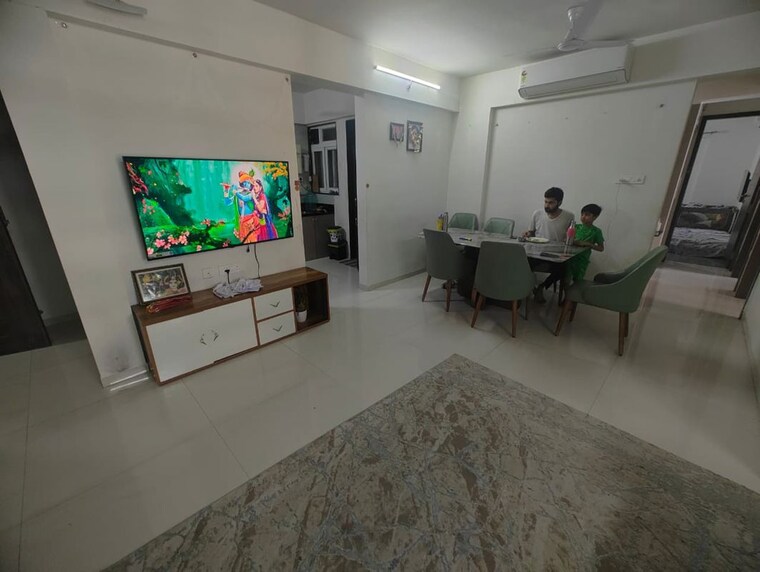 Master Bedroom, clover-classic 3 Bedroom 1750 Sq.Ft. Apartment In Koregaon Park Pune 10200192