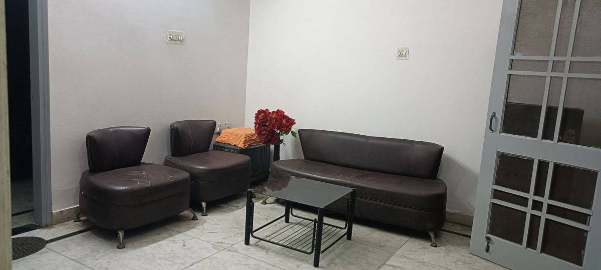 3 BHK + Store Room Apartment For Rent in Sector 41