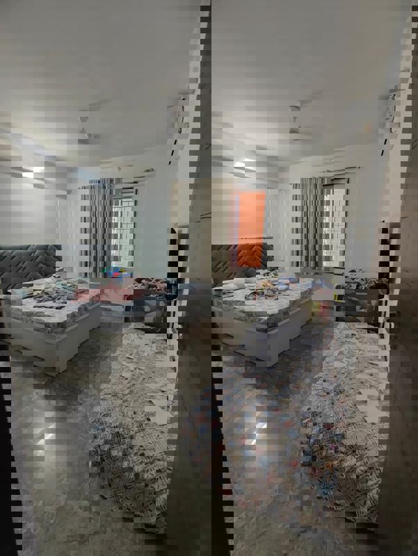 3 BHK 1600 Sq.Ft. Apartment in Clover Water Garden Apartment