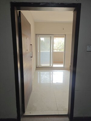 Master Bedroom in 2 BHK Apartment at Unity Splendour, Wanowrie – for Sale