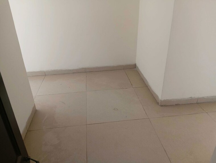 Room, jaypee-greens-pavilion-court 1 Bedroom 936 Sq.Ft. Apartment In Sector 128 Noida 10200216