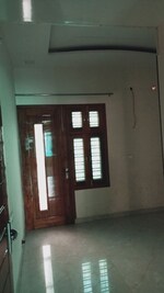 2.5 BHK + Pooja Room 300 Sq.Ft. Builder Floor in Sector 9