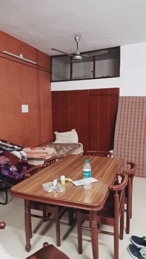 Dining area in 2.5 BHK Builder Floor at Sector 9 – for Rent