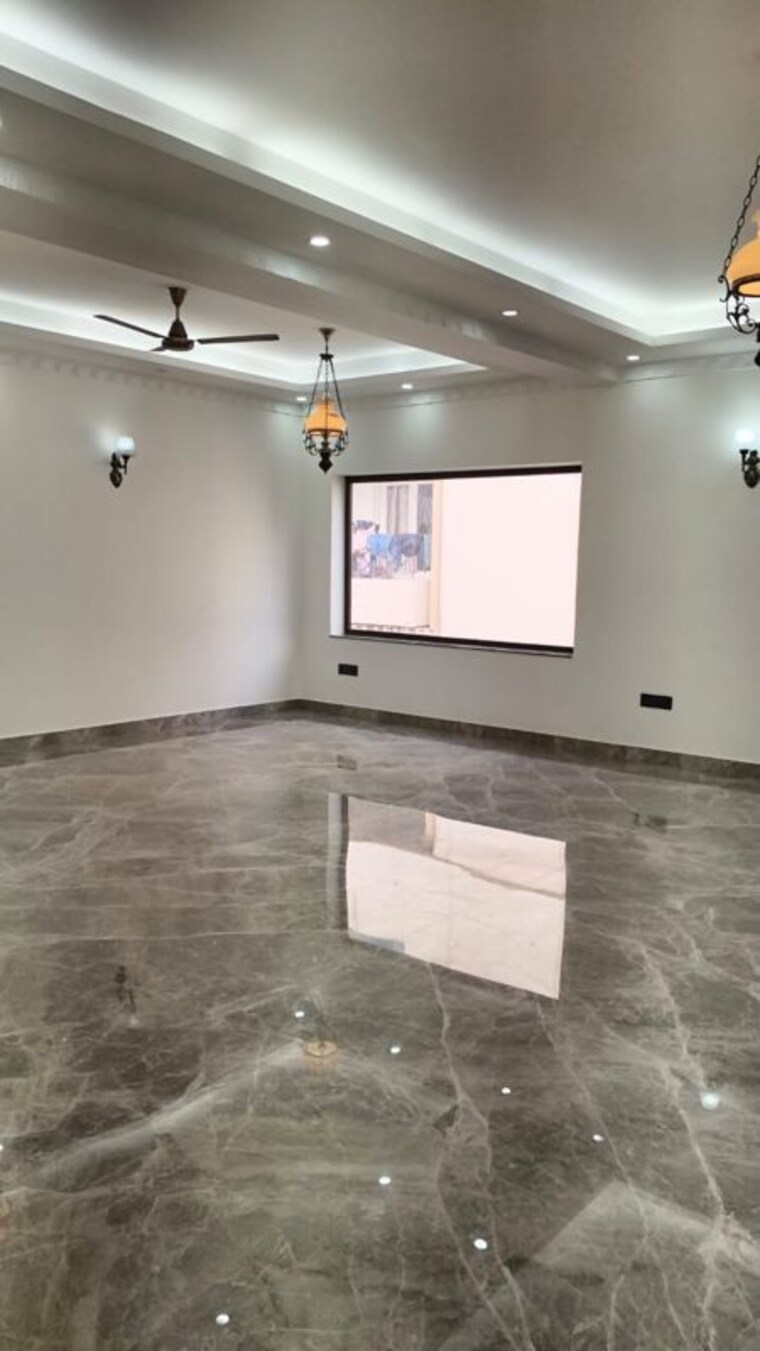 Room, vasant vihar 4 Bedroom 3600 Sq.Ft. Builder Floor In Vasant Vihar Delhi 10200224